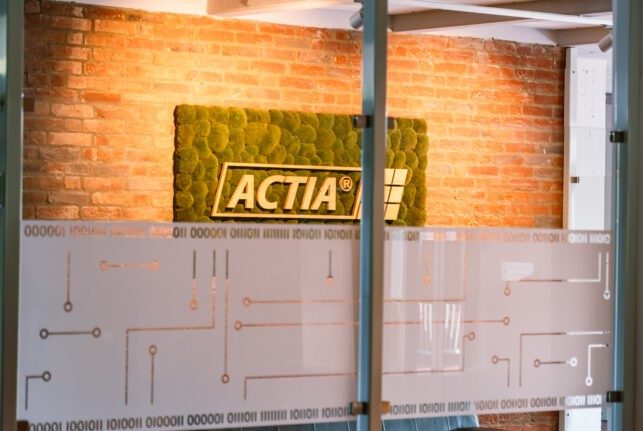 showroom-cropped ACTIA-Logo-Office